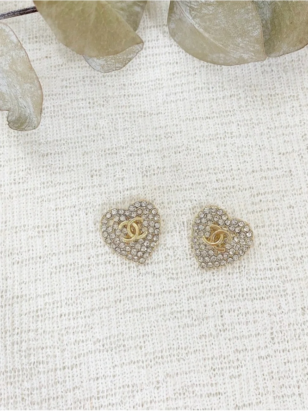 Fashion CHAN3L Gold Heart Crystal Logo Earrings